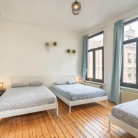 Large Authentic Antwerp Apartments Exterior photo