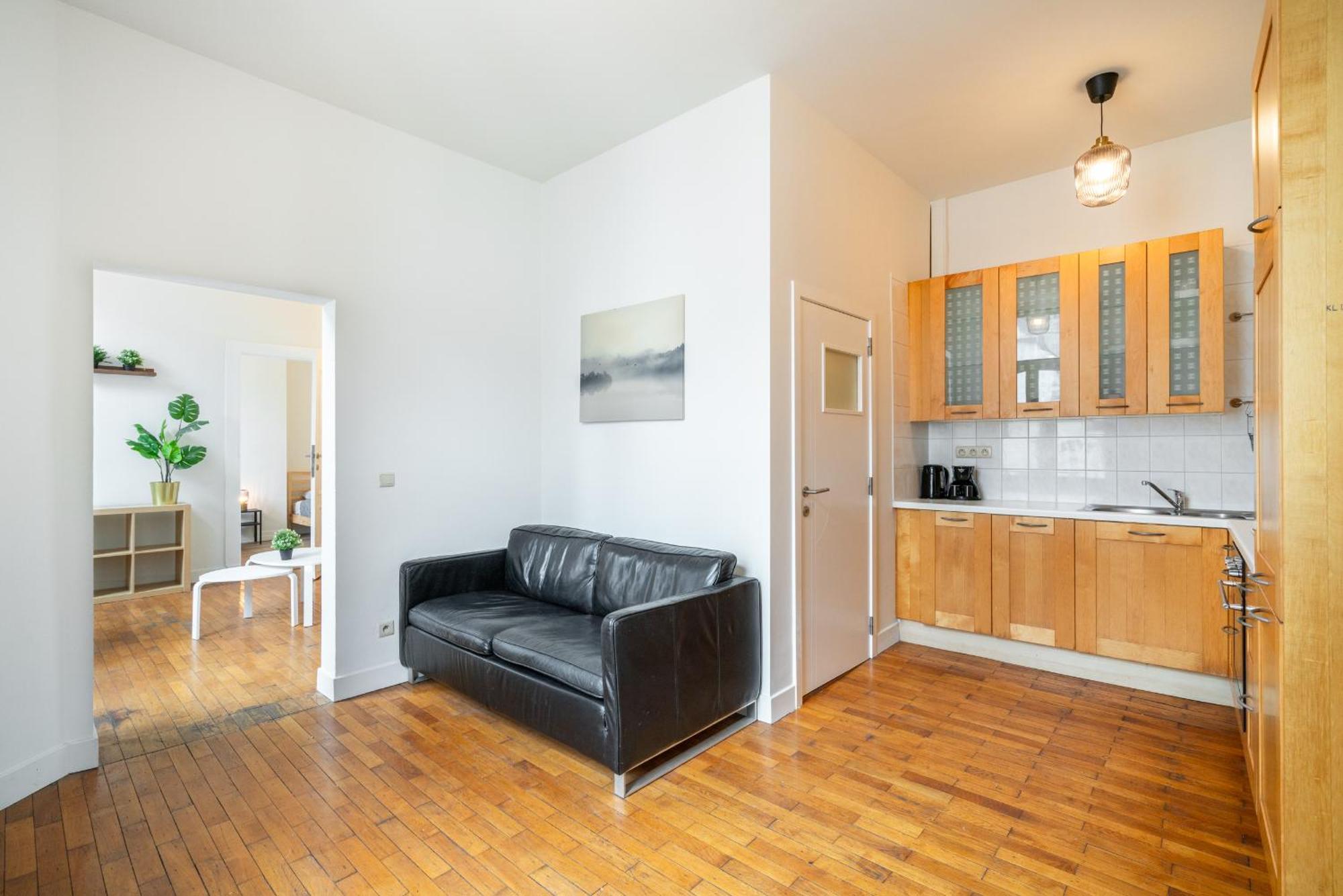 Large Authentic Apartment