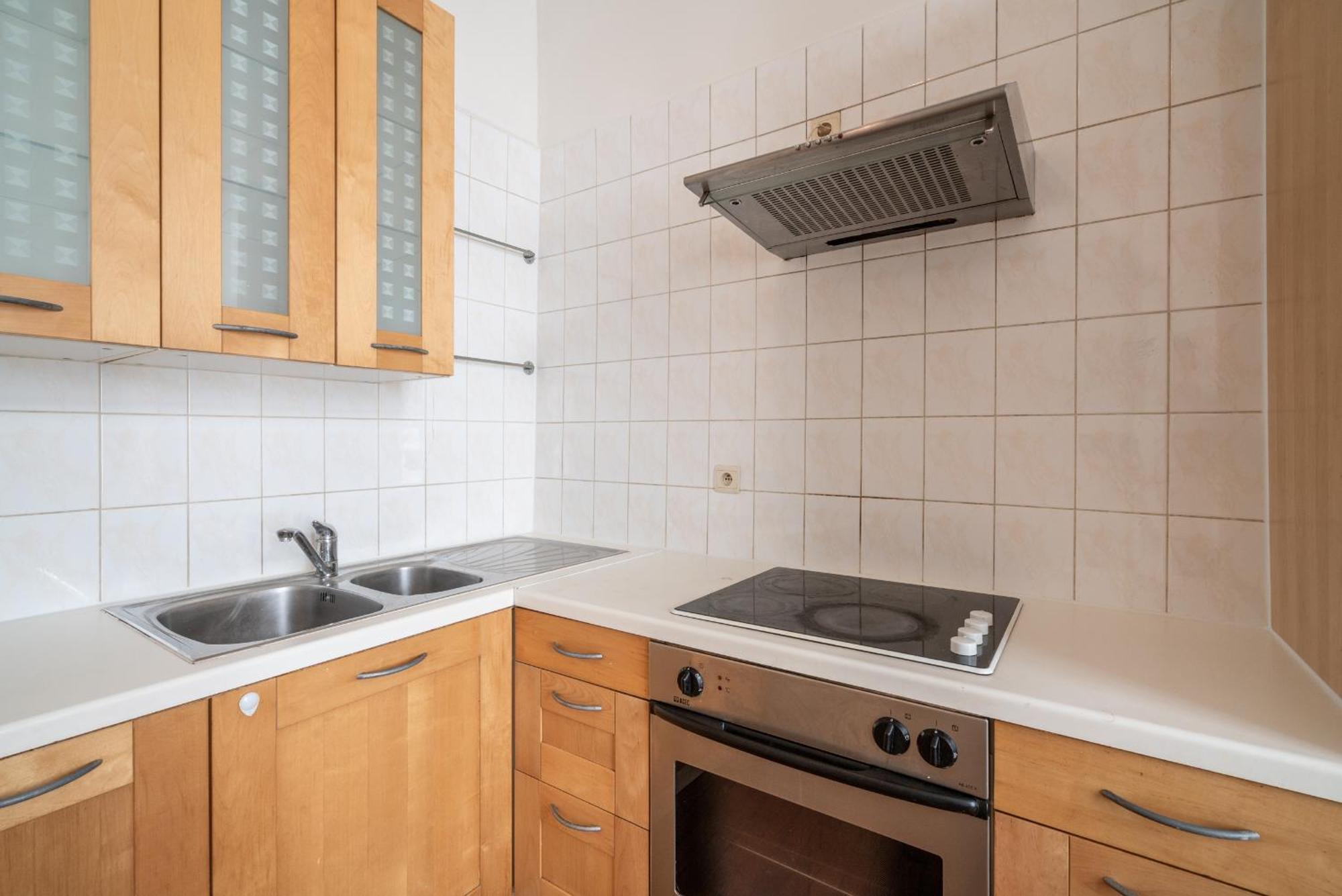 Large Authentic Apartment